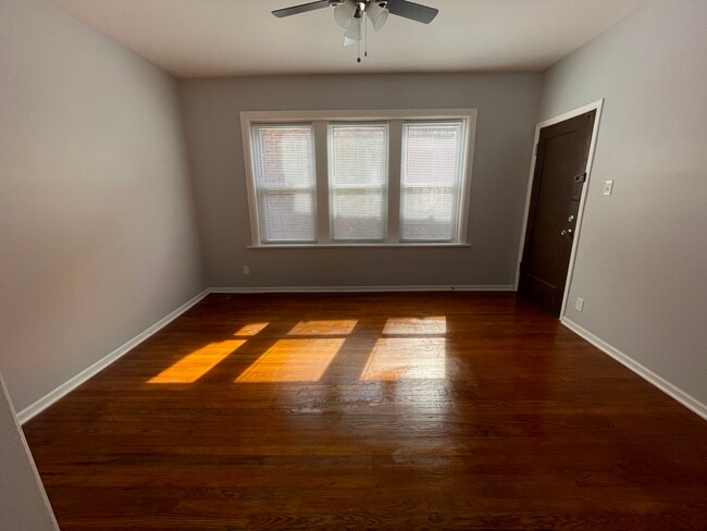 Foto del edificio - 7912 S Bishop St