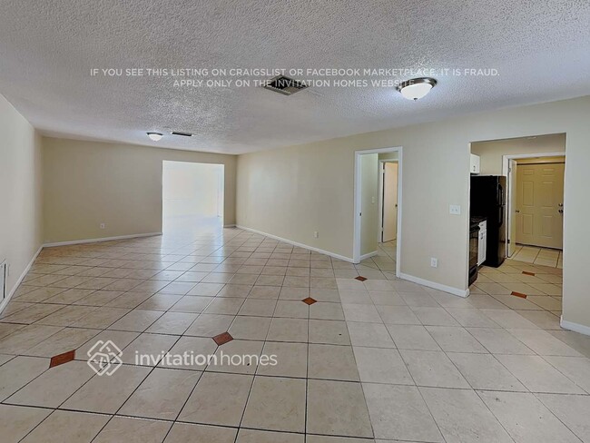 Building Photo - 2309 Otis Ave