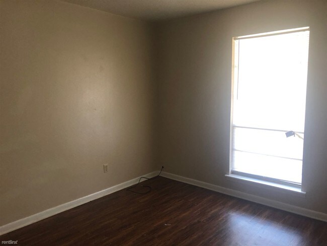 Foto del edificio - 2 br, 1 bath  - 912 Navajo Trl