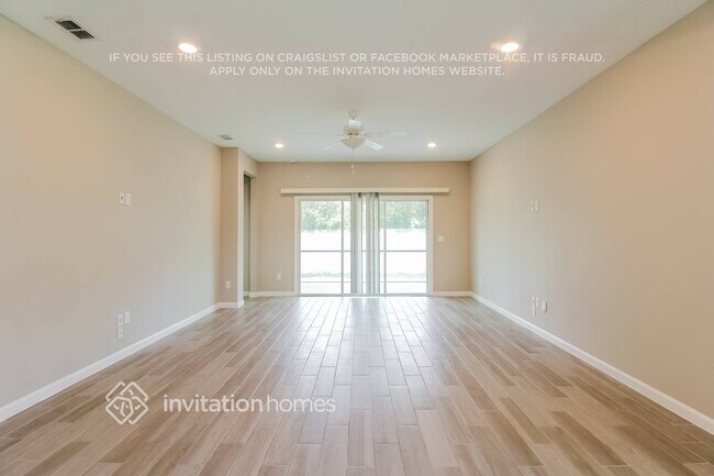 Foto del edificio - 11376 Oyster Creek Rd