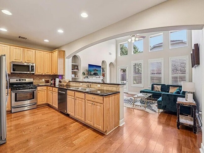 Foto del edificio - 2210 Onion Creek Pkwy