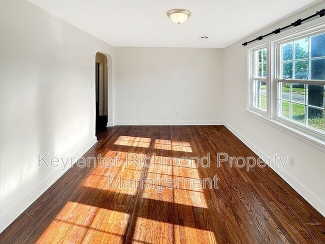 Building Photo - 4608 Chipoax Ave