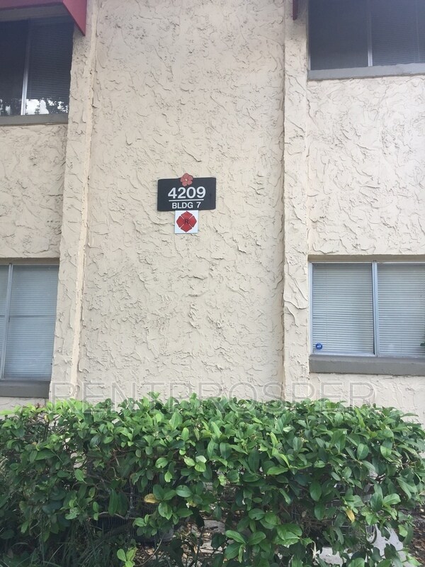 Foto del edificio - 4209 S Semoran Blvd