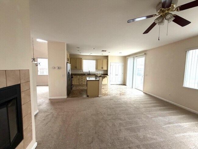 Foto del edificio - 5356 Gold Creek Cir