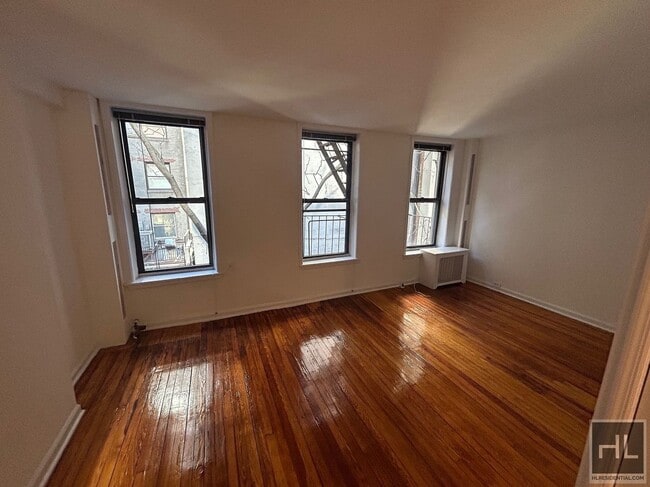 Building Photo - EAST 55 STREET