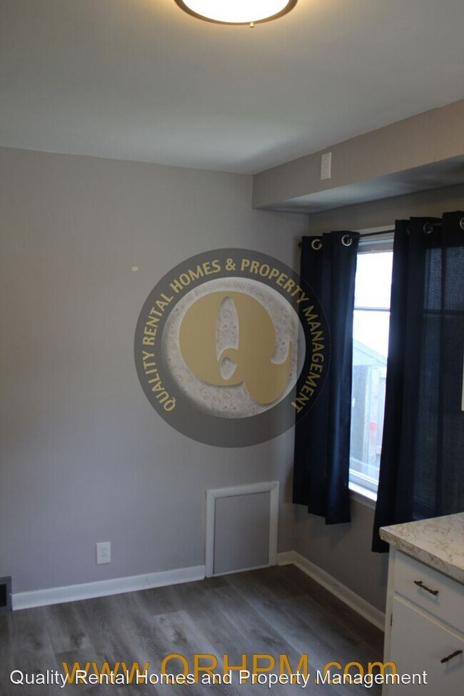 Foto del edificio - 3 br, 1 bath House - 1130 S Shiawassee St