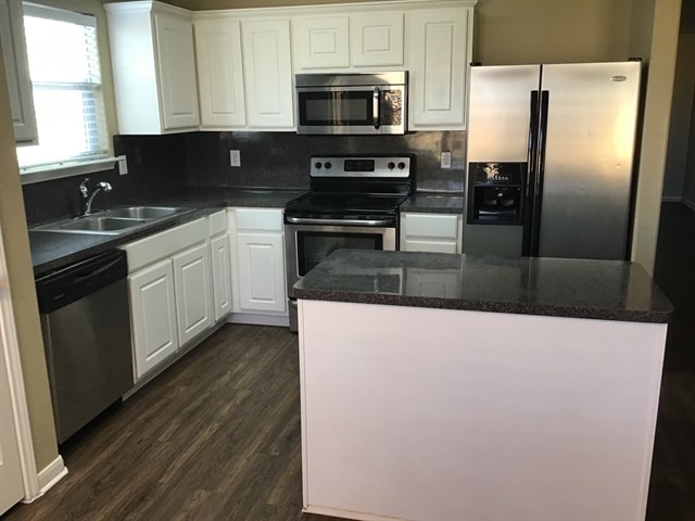 Building Photo - 3926 Cloudbluff Ln