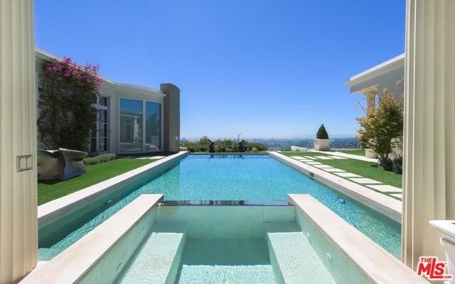 Foto del edificio - 610 Arkell Dr