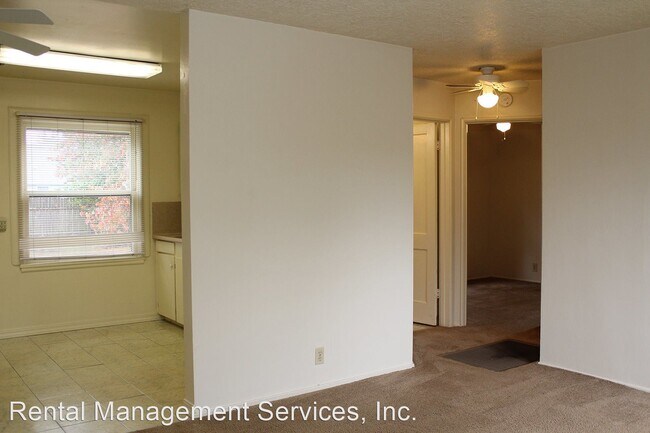 Building Photo - 2 br, 1 bath House - 9106 SE Hawthorne