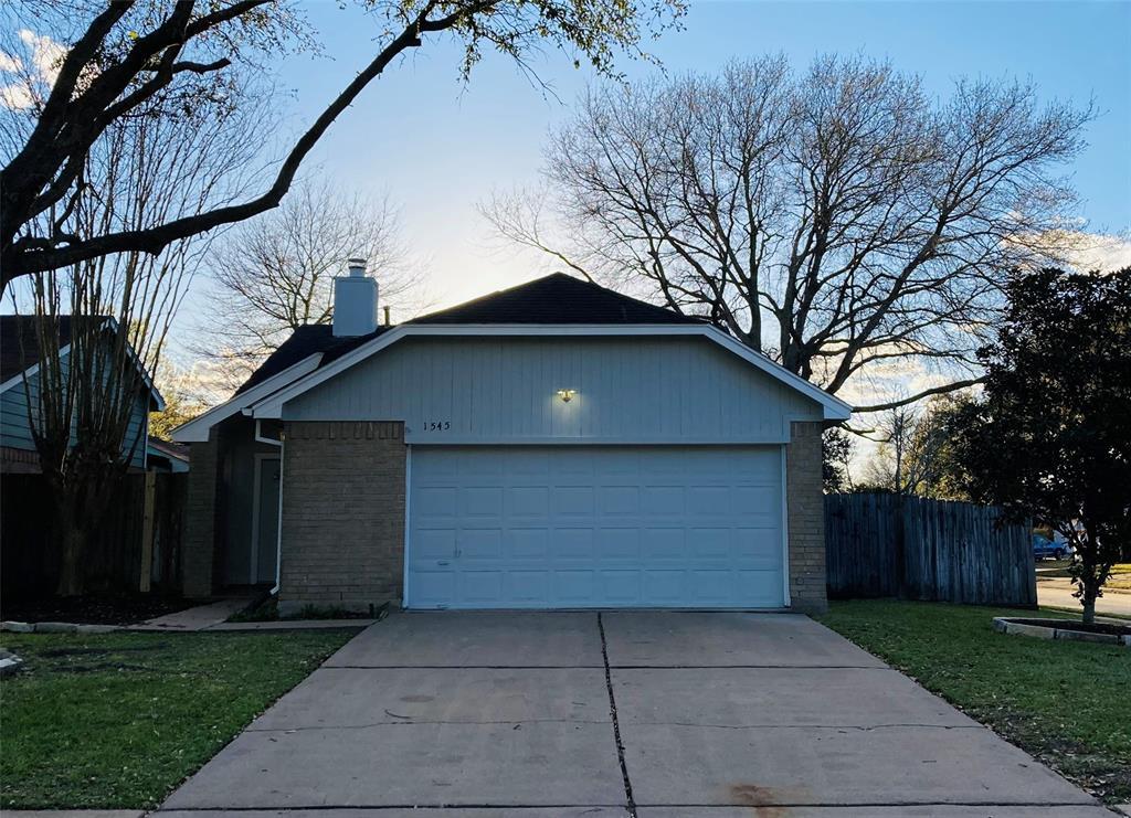 Foto principal - 1545 Miller Ave