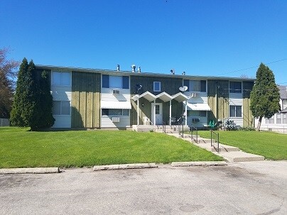 Building Photo - Multi Family in Fond Du Lac