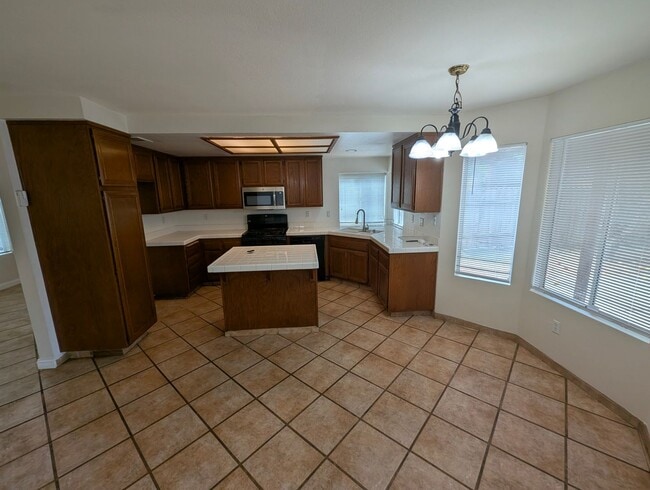 Foto del edificio - Spacious Bay Point 3/2.5 Home with Excelle...