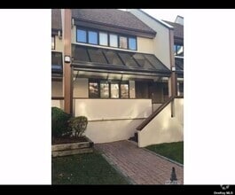 Building Photo - 99 Clent Rd