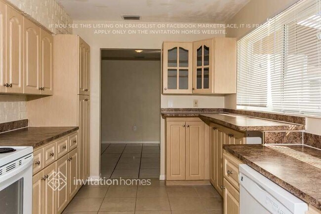 Building Photo - 1230 NW 176th Terrace