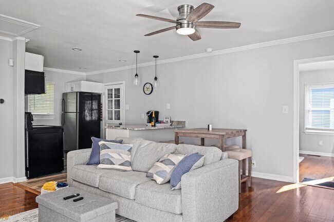 Foto del edificio - 1567 Avon Ave SW