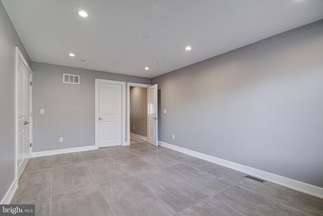 Foto del edificio - 1747 N Marshall St
