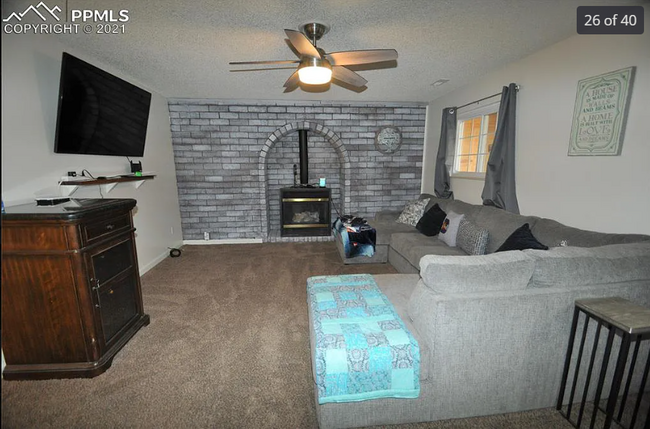 Building Photo - 7145 Woody Creek Dr