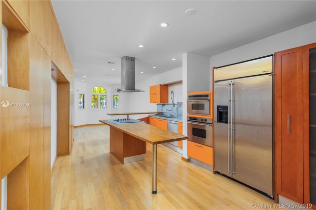 Foto del edificio - 1415 Sunset Harbour Dr