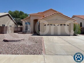 Building Photo - 3845 W Charlotte Dr