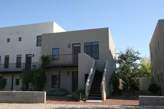 Building Photo - 315 Belvedere Ave SW