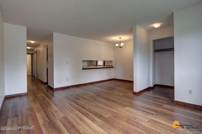 Foto del edificio - 3721 Gardner St