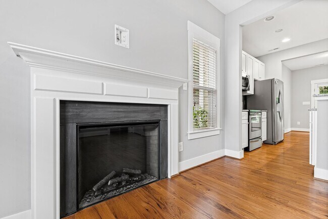 Foto del edificio - Charming Cape Cod in Tuscaloosa Lakewood!