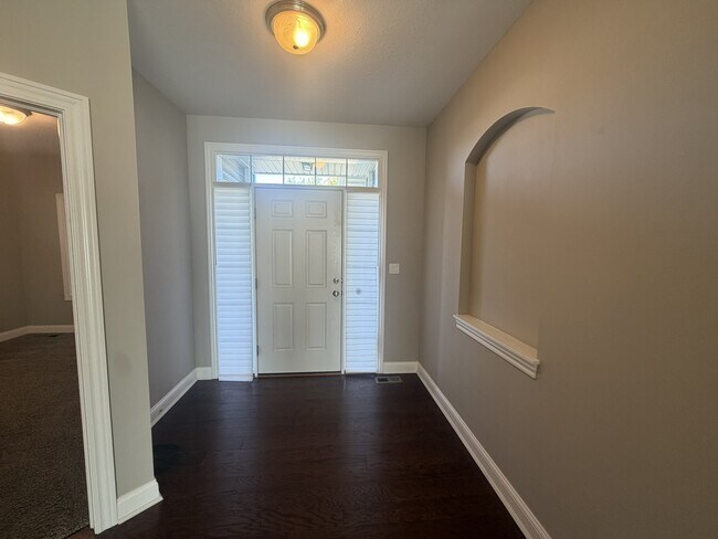 Building Photo - 3314 Cullen Dr