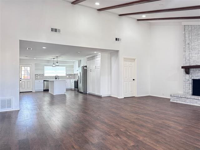 Foto del edificio - 1818 Cripple Creek Dr