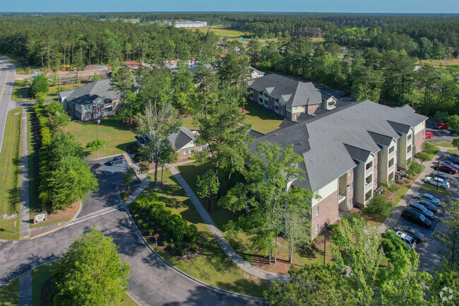 Foto del edificio - Summerville Garden Apartments