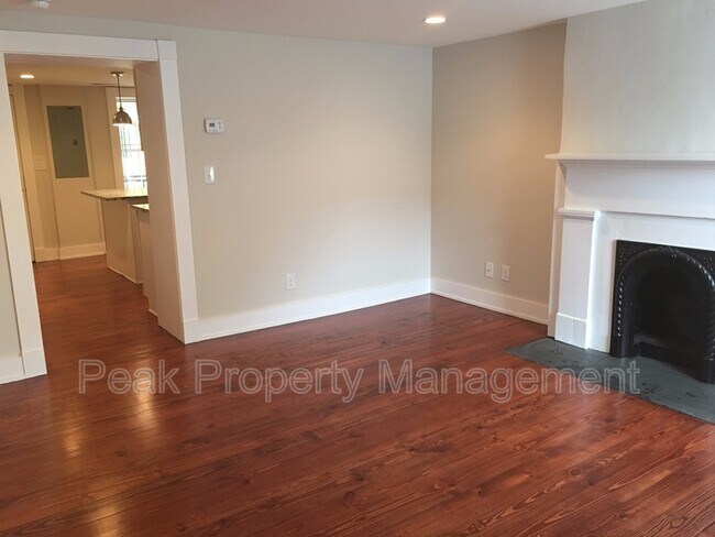 Foto del edificio - 2117 Cedar St