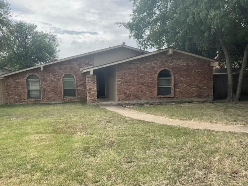 Photo - 6550 W Montebello Ave