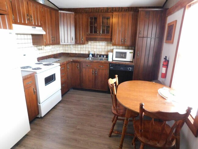 Foto del edificio - 3701 West 12th St Unit B