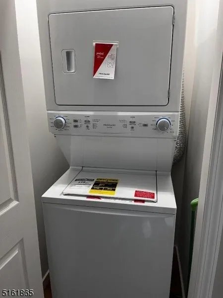 Foto del edificio - 339 Valley Brook Ave