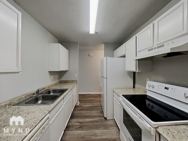 Building Photo - 1182 Pinedale Cir NW