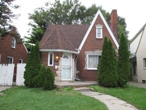 Building Photo - 11227 Wayburn St
