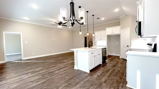 Foto del edificio - 805 Tippit Ln