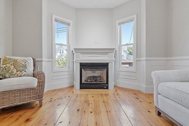 Unique, Renovated 2-Bed Apartment in Quiet... - Unique, Renovated 2-Bed Apartment in Quiet...