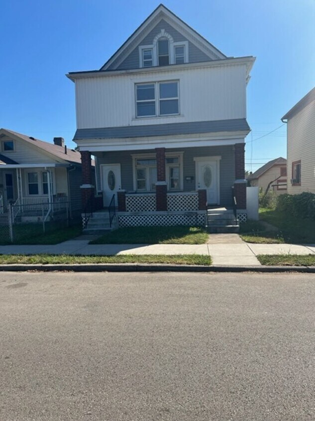 328 330 Alaska St Apartment for Rent in Dayton, OH