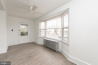 Building Photo - 34 Yale Rd