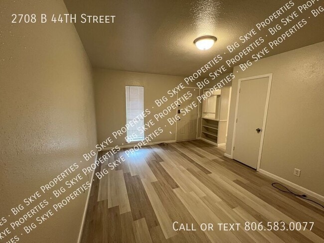 Building Photo - 2708 44th St