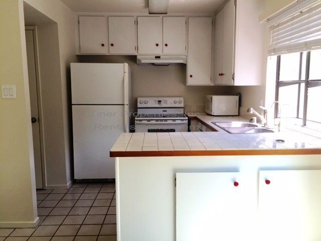 Foto del edificio - Great Two Bedroom Condo in Sacramento!