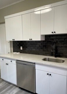 Kitchen - 141 St James St