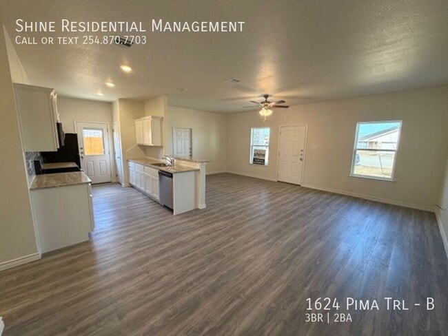 Building Photo - 1624 Pima Trail