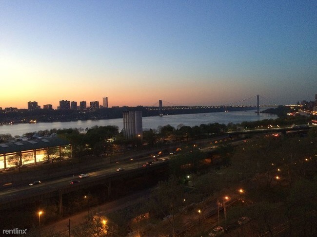 Foto del edificio - 630 Riverside Dr
