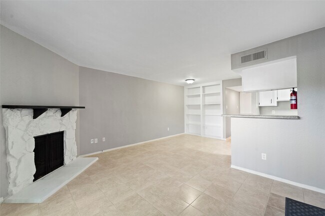 Building Photo - 6001 Reims Rd