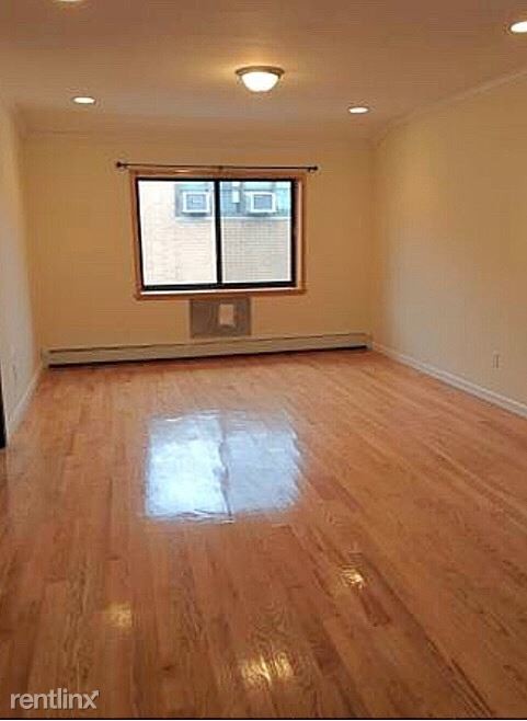 Building Photo - 2 br, 2 bath  - 7707 Parsons Blvd 3rd floor