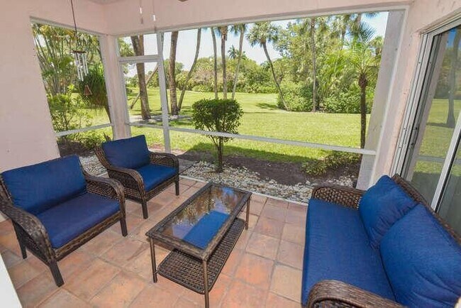 Foto del edificio - 4105 Fairway Dr N