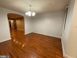 Foto del edificio - 8214 Williams Ave