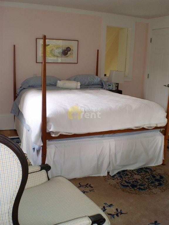 Foto del edificio - 4 bedroom in Jamaica Plain MA 02130