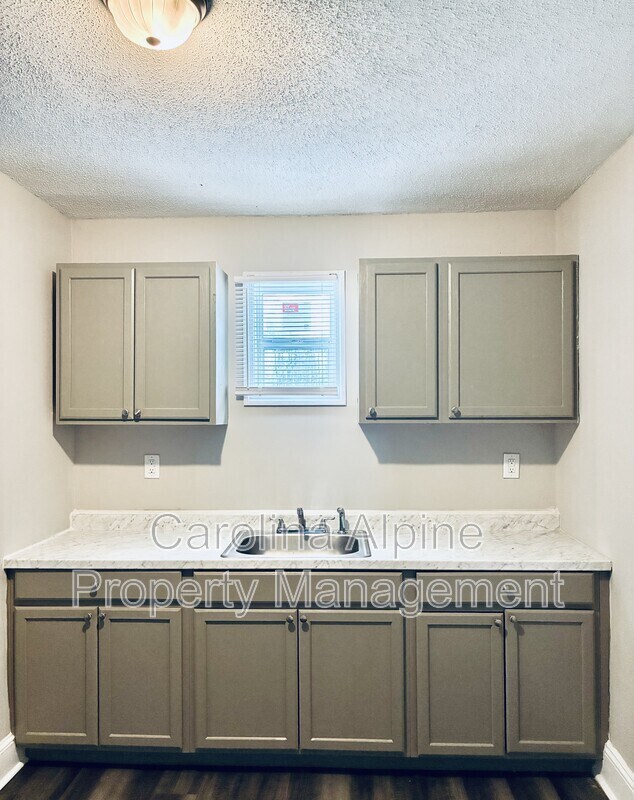 Foto del edificio - 114 Chestnut St